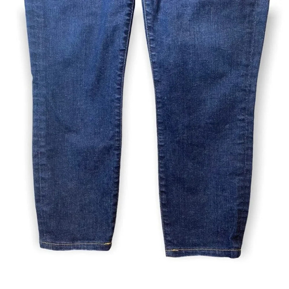 J.  Crew Toothpick Skinny Ankle Jean in Classic Rinse Indigo - Picture 4 of 8
